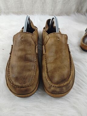 OluKai Moloa Brown Leather Slip-On Loafers Comfort Shoes Men’s Size 9